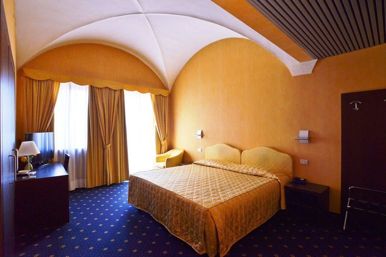 Albergo Della Torre Dal 1891 Trescore Balneario Εξωτερικό φωτογραφία